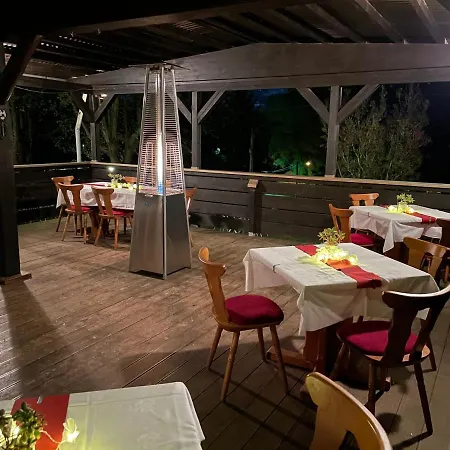 & Gaststaette Bauernstube 3* Heinsdorfergrund