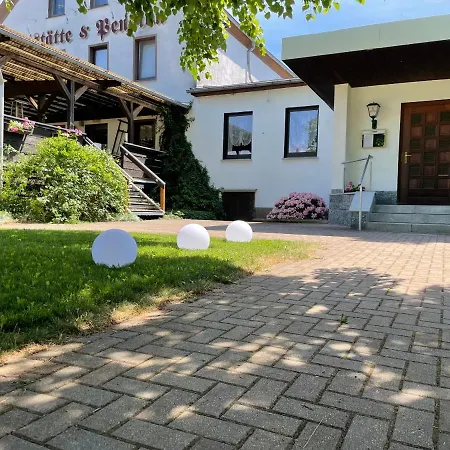 & Gaststaette Bauernstube 3* Heinsdorfergrund